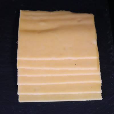 Cheddar tranché