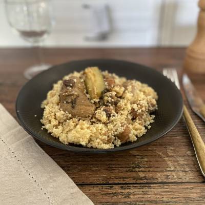 Sauté de dinde orientale et semoule